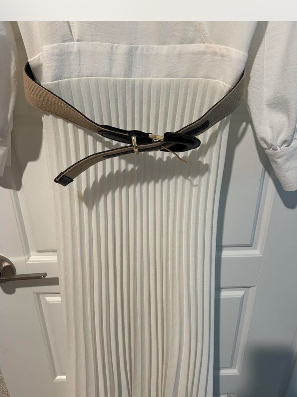 Zara white Pleated midi Dress - Picture 7 of 8